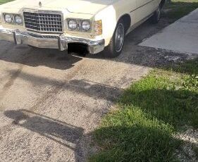 Ford-Ltd-1976-2