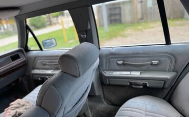 Ford-Ltd-crown-victoria-1986-grey-10