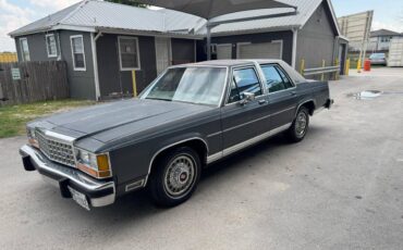 Ford-Ltd-crown-victoria-1986-grey