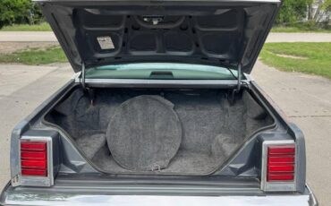 Ford-Ltd-crown-victoria-1986-grey-4