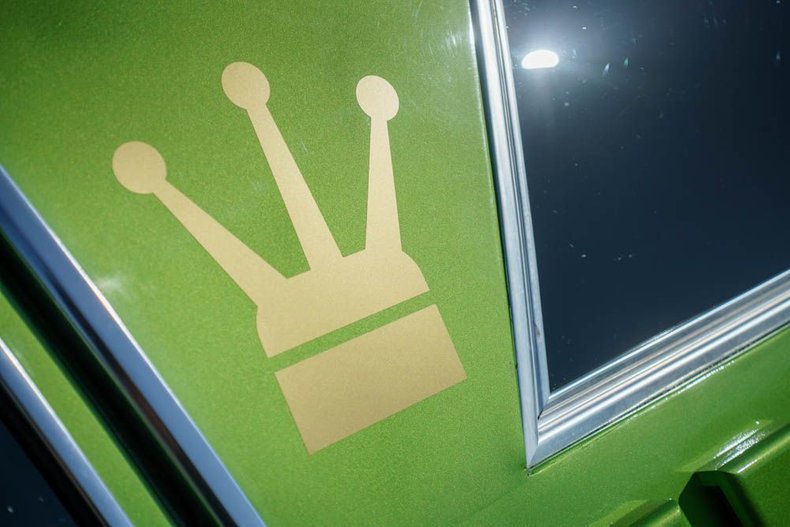 Ford-Ltd-crown-victoria-1987-Green-exterior-with-Blue-Vinyl-12