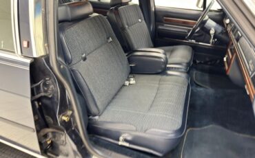 Ford-Ltd-crown-victoria-1989-Twilight-Blue-Metall-Shadow-Blue-2
