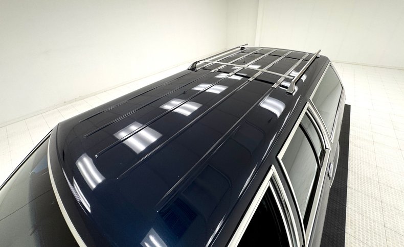 Ford-Ltd-crown-victoria-1989-Twilight-Blue-Metall-Shadow-Blue-20