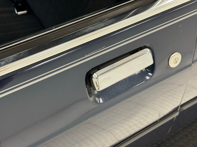 Ford-Ltd-crown-victoria-1989-Twilight-Blue-Metall-Shadow-Blue-23
