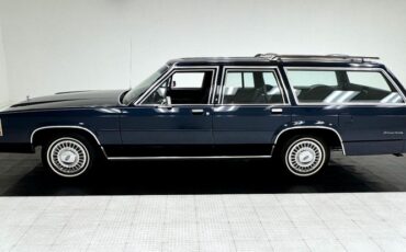 Ford-Ltd-crown-victoria-1989-Twilight-Blue-Metall-Shadow-Blue