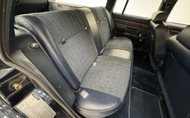Ford-Ltd-crown-victoria-1989-Twilight-Blue-Metall-Shadow-Blue-46
