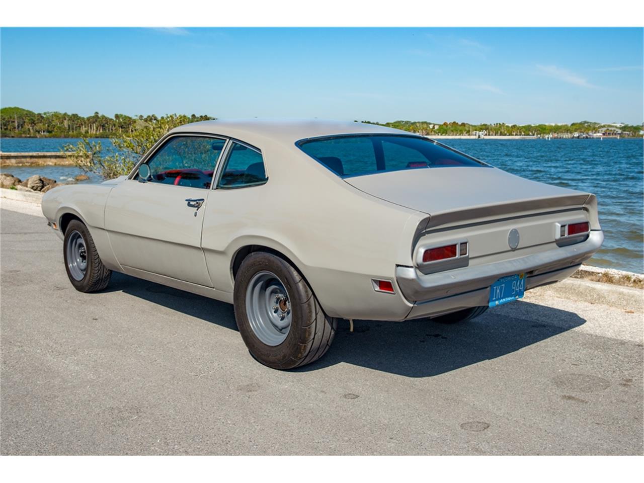 Ford-Maverick-1973-Ascot-Gray-Gray-15