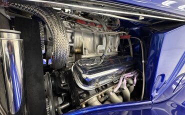 Ford-Model-40-1933-Medium-Blue-Metallic-Tan-31