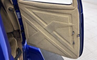 Ford-Model-40-1933-Medium-Blue-Metallic-Tan-38
