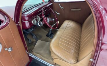 Ford-Model-48-1935-Royal-Maroon-Metalli-Saddle-40