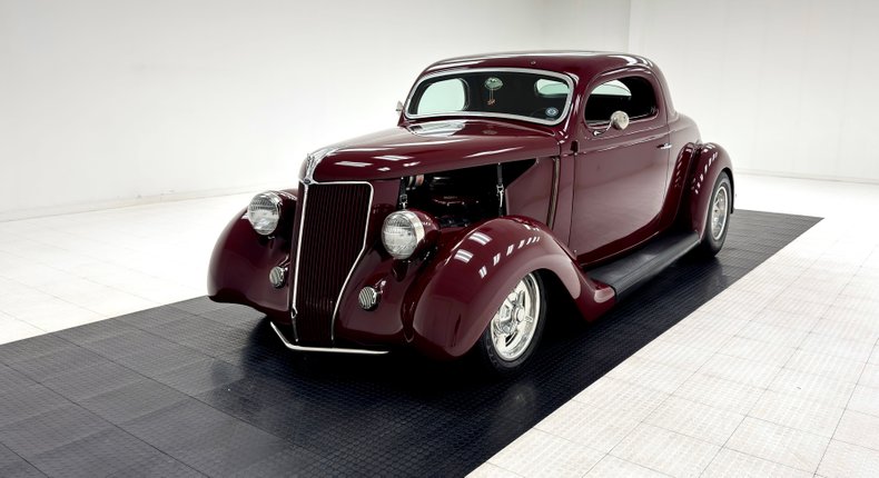 Ford-Model-48-1935-Royal-Maroon-Metalli-Saddle-48