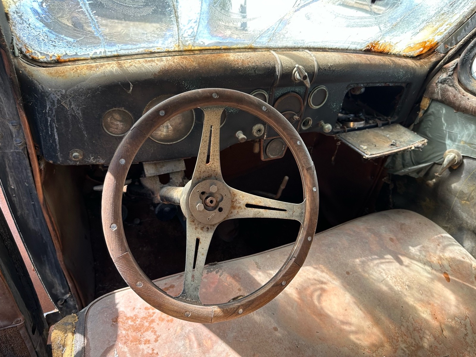 Ford-Model-68-1936-12