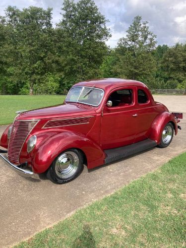 Ford-Model-85-1937-Burgundy-13
