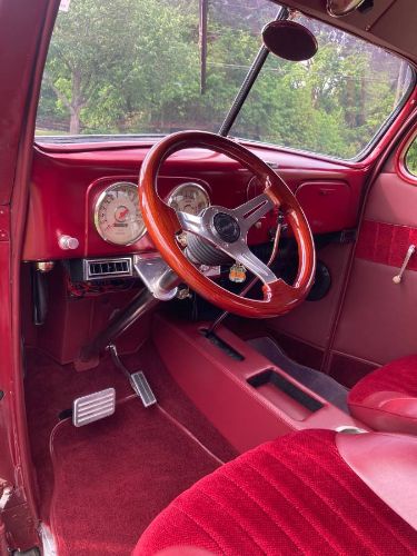 Ford-Model-85-1937-Burgundy-5