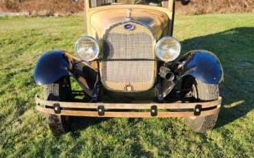 Ford-Model-A-1928-Woodie-wagon-2