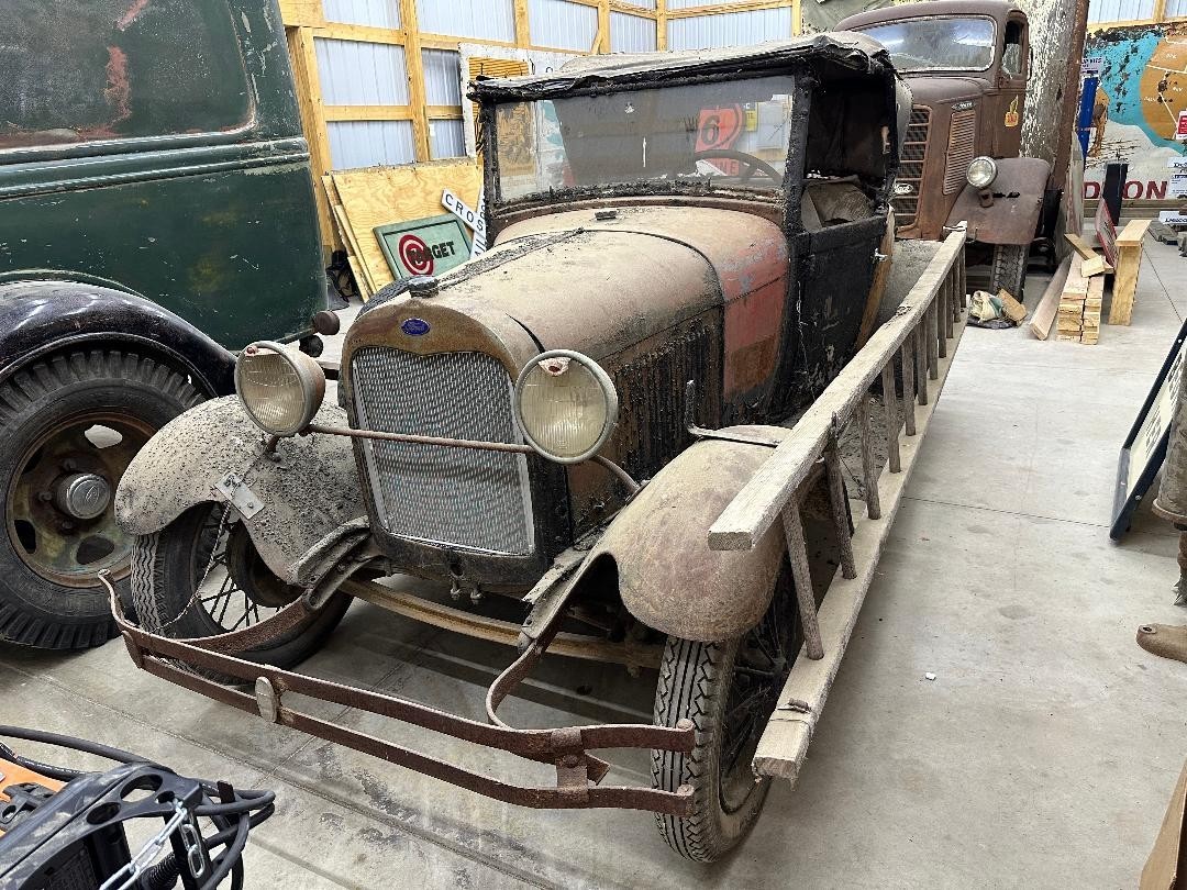 Ford-Model-A-1929-Roadster-3
