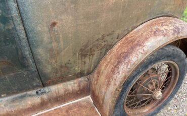 Ford-Model-A-1929-Sedan-2