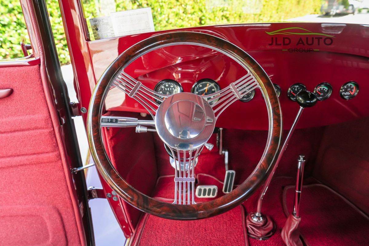 Ford-Model-A-1930-10