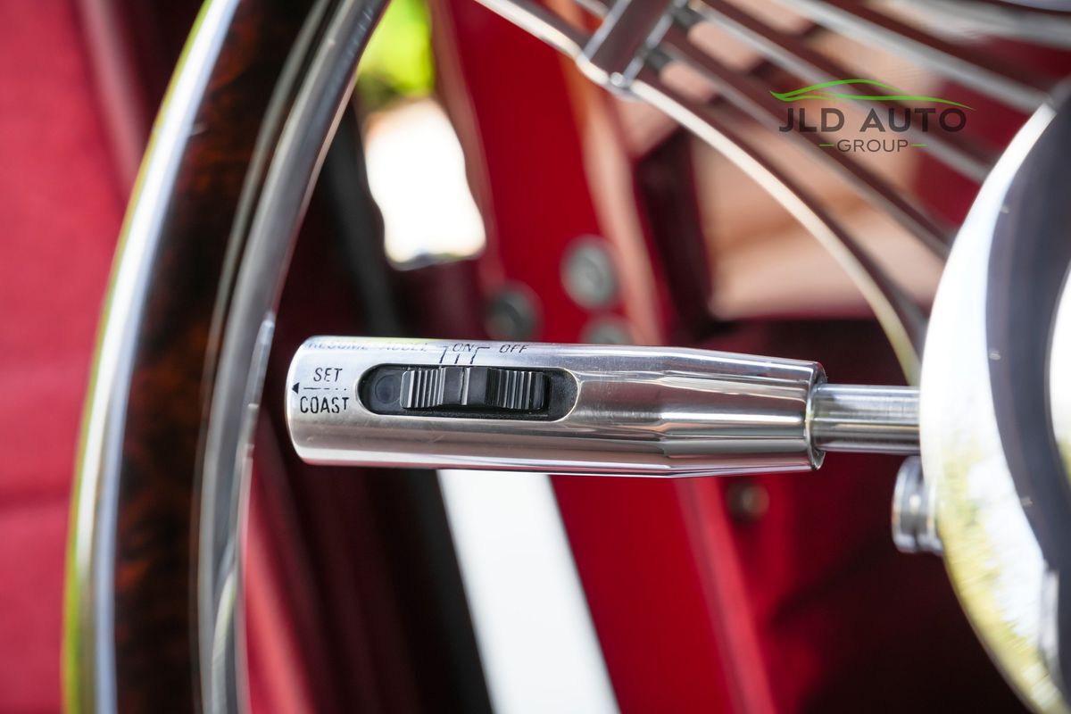 Ford-Model-A-1930-18