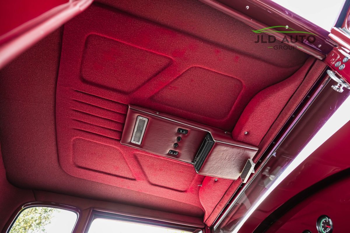 Ford-Model-A-1930-22