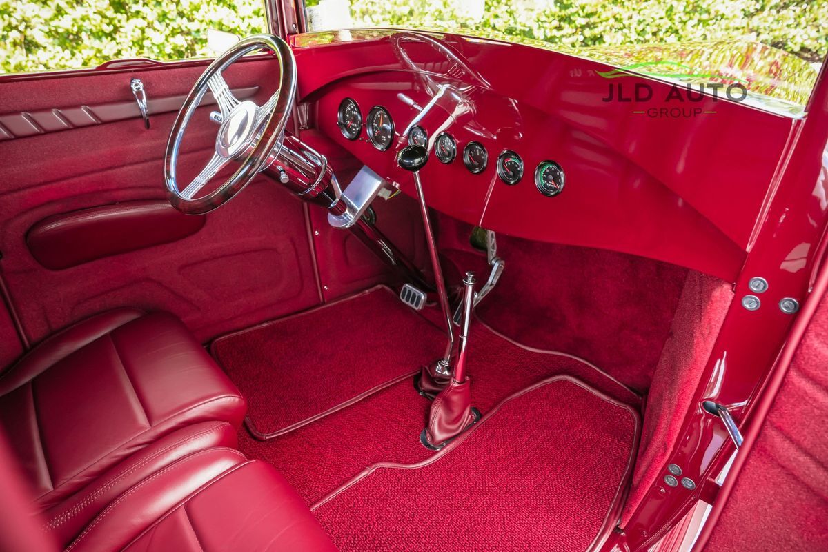 Ford-Model-A-1930-8