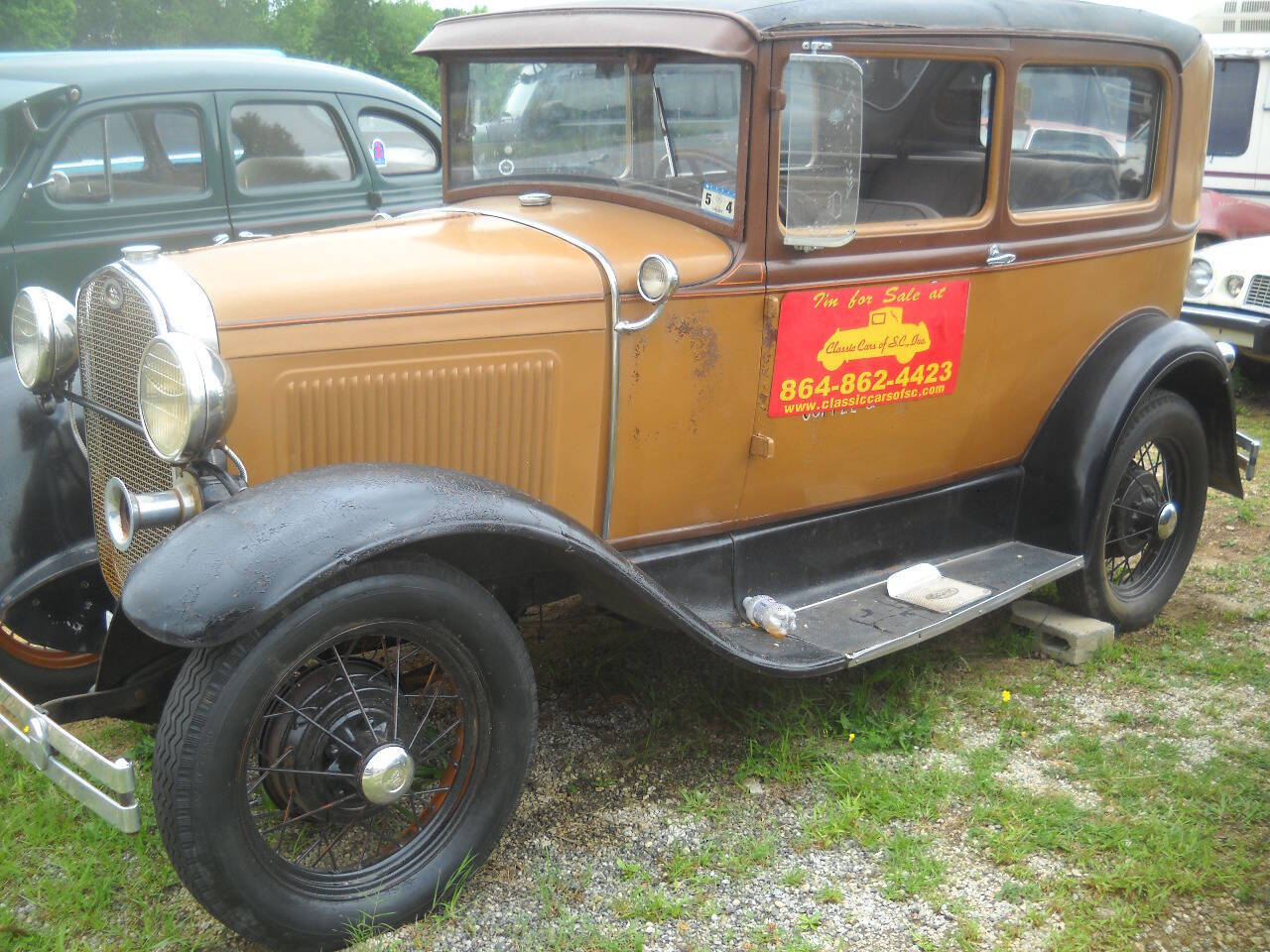 Ford Model A 1930 Sedan
