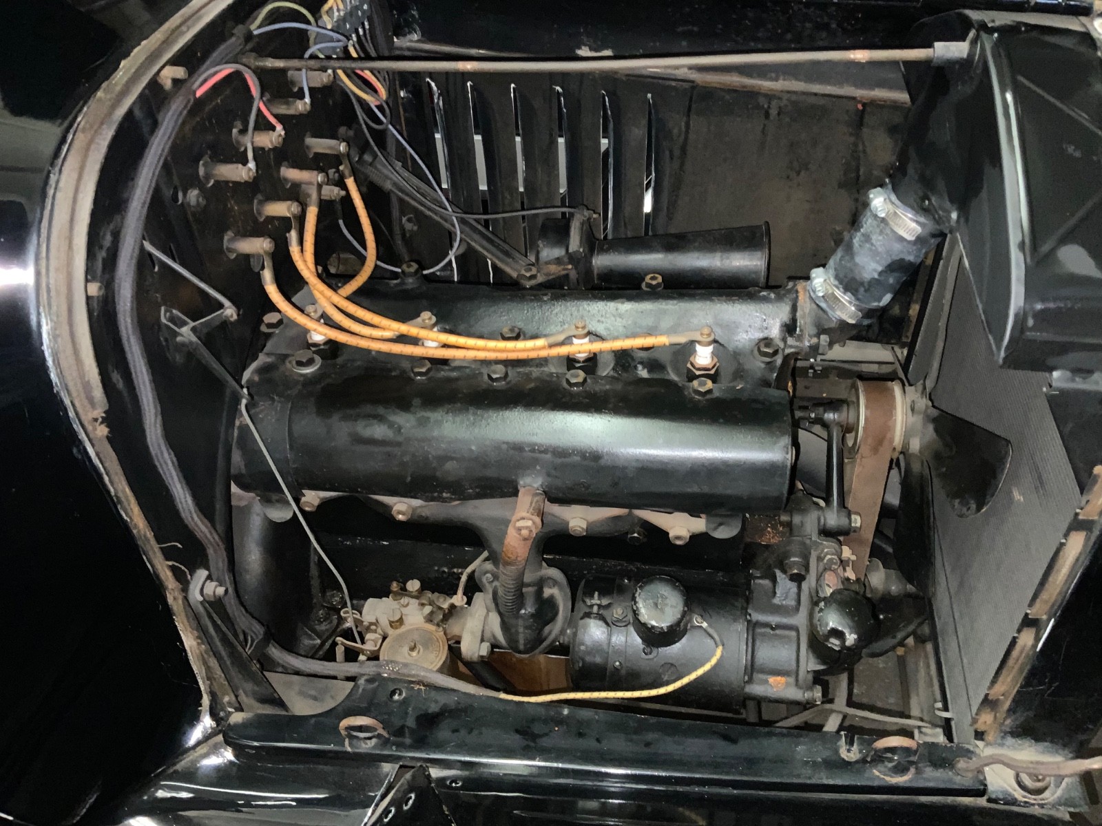 Ford-Model-T-1923-Coupe-21