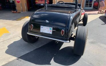 Ford-Model-a-1928-Black-15