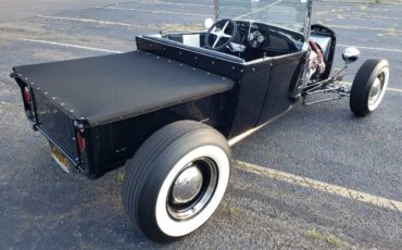 Ford-Model-a-1928-Black-15
