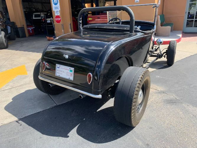 Ford-Model-a-1928-Black-16