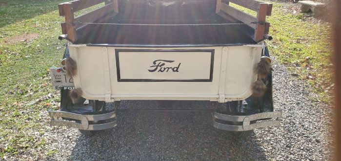 Ford-Model-a-1928-Custom-1