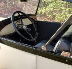 Ford-Model-a-1928-Custom-13