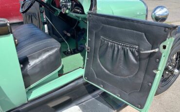 Ford-Model-a-1929-18