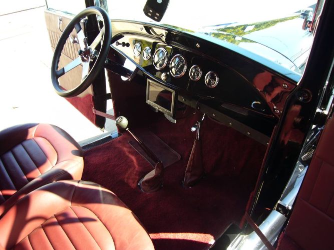 Ford-Model-a-1929-Black-5