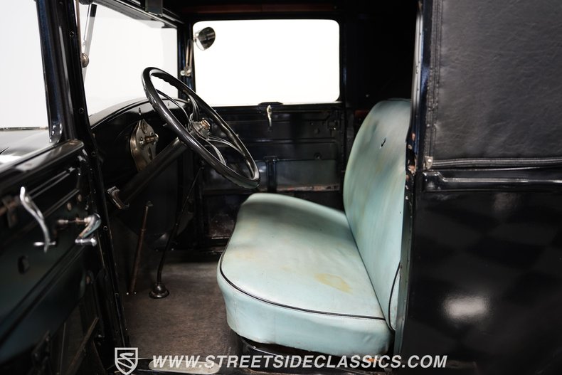 Ford-Model-a-1929-Black-Green-6