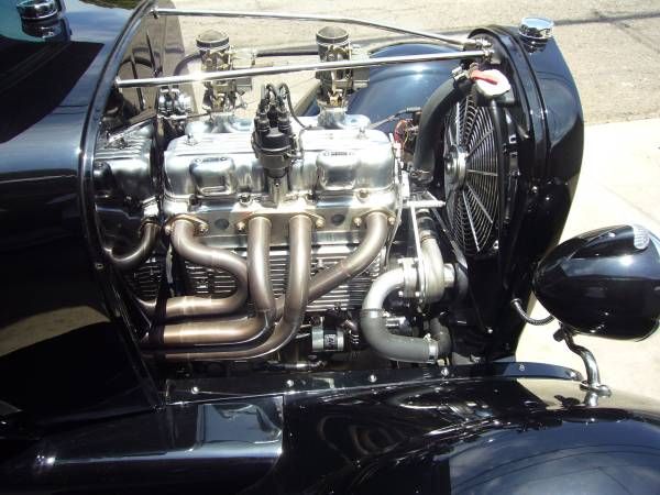 Ford-Model-a-1929-Black-Red-3