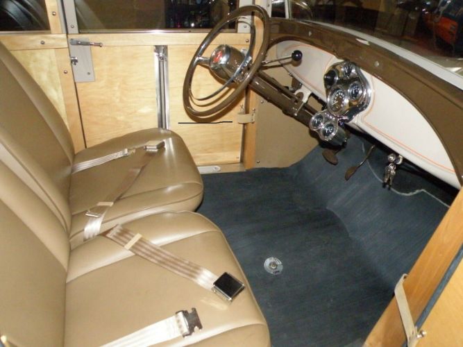 Ford-Model-a-1929-Brown-Brown-15