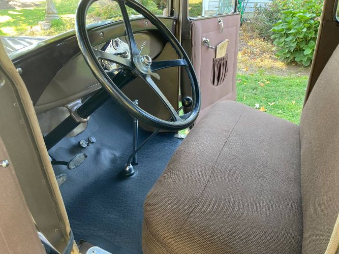 Ford-Model-a-1929-Brown-Brown-16