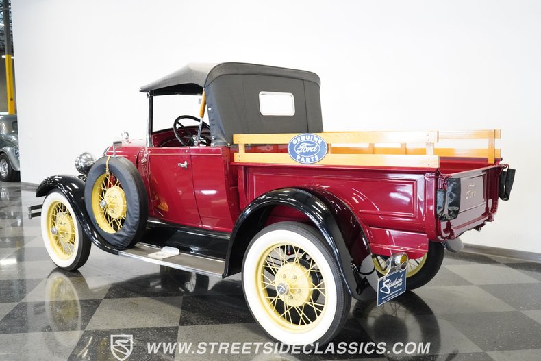 Ford-Model-a-1929-Burgundy-Brown-16