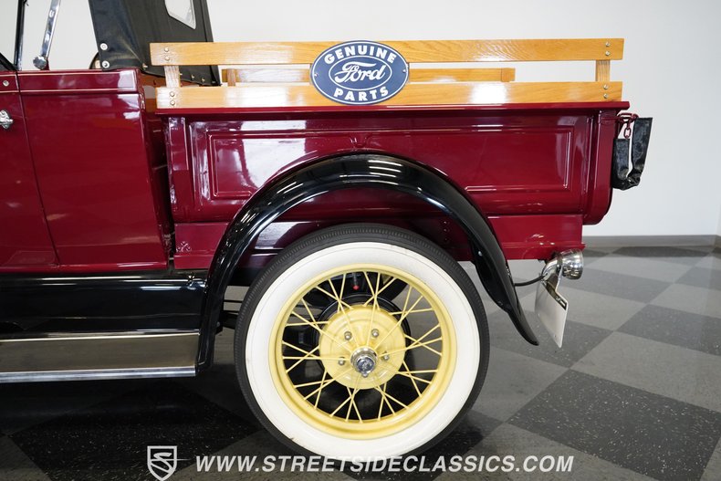 Ford-Model-a-1929-Burgundy-Brown-19