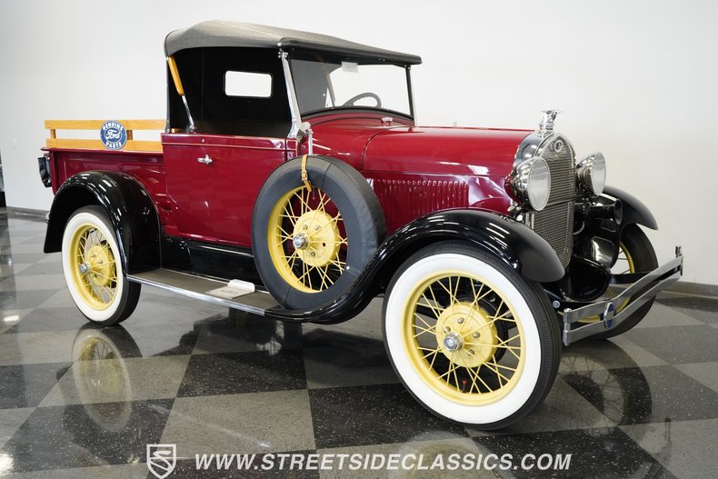 Ford-Model-a-1929-Burgundy-Brown-38
