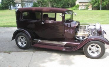 Ford-Model-a-1929-Burgundy-Burgundy-5