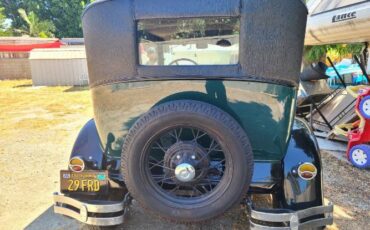 Ford-Model-a-1929-Green-11