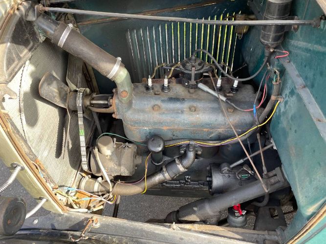 Ford-Model-a-1929-Green-9