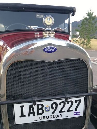 Ford-Model-a-1929-Red-Black-4
