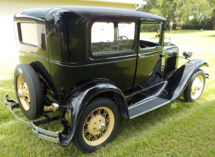 Ford-Model-a-1930-Black-13