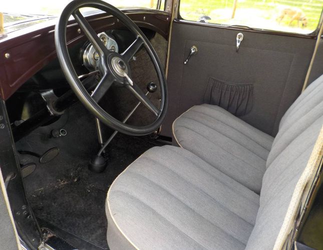 Ford-Model-a-1930-Black-5