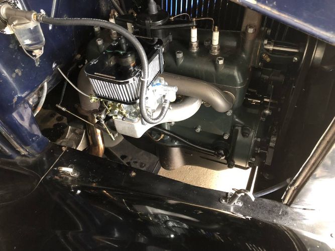 Ford-Model-a-1930-Blue-2