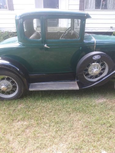 Ford-Model-a-1930-Green-11