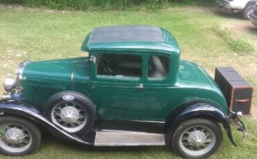 Ford-Model-a-1930-Green-13